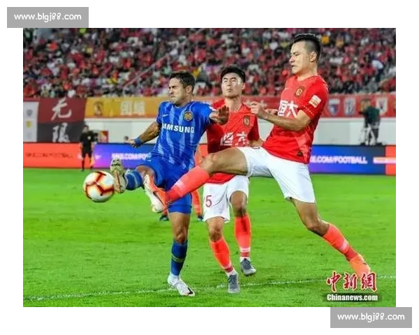 苏宁球迷与恒大球迷正面对决背后的情感恩怨与城市荣耀之争